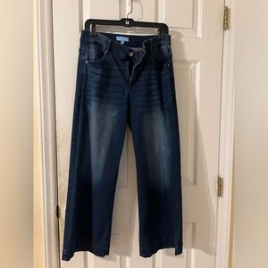 Bought from Kohls.  Worn only once!